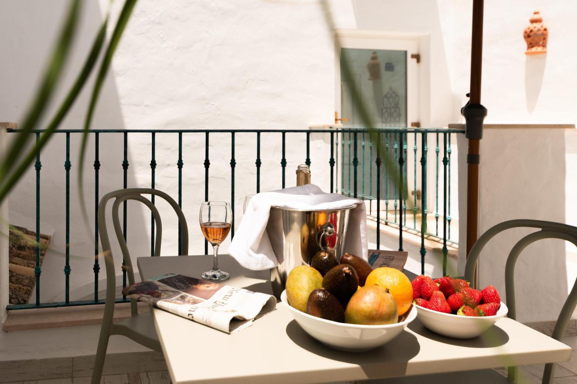 Casa Esmeralda - Luxury Boutique Apartments Old Town Εστεπόνα Εξωτερικό φωτογραφία